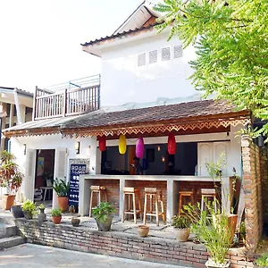 ***** Hotel Frangipani Laos